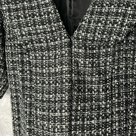 Apt. 9 Cropped Tweed Blazer Black, Grey and White - size Medium - Picture 12 of 14